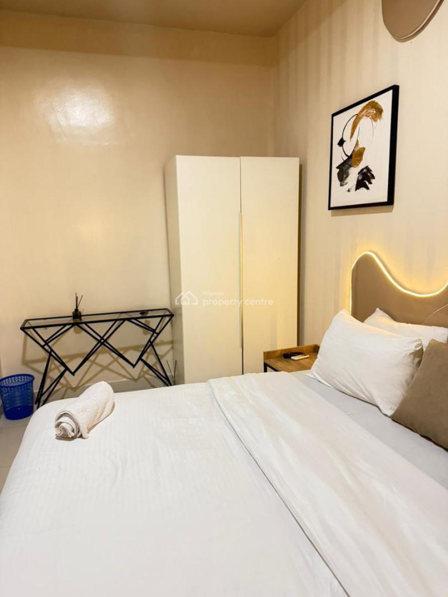 4 Bedroom  Snooker  Pool, Ikate, Lekki, Lagos, House Short Let