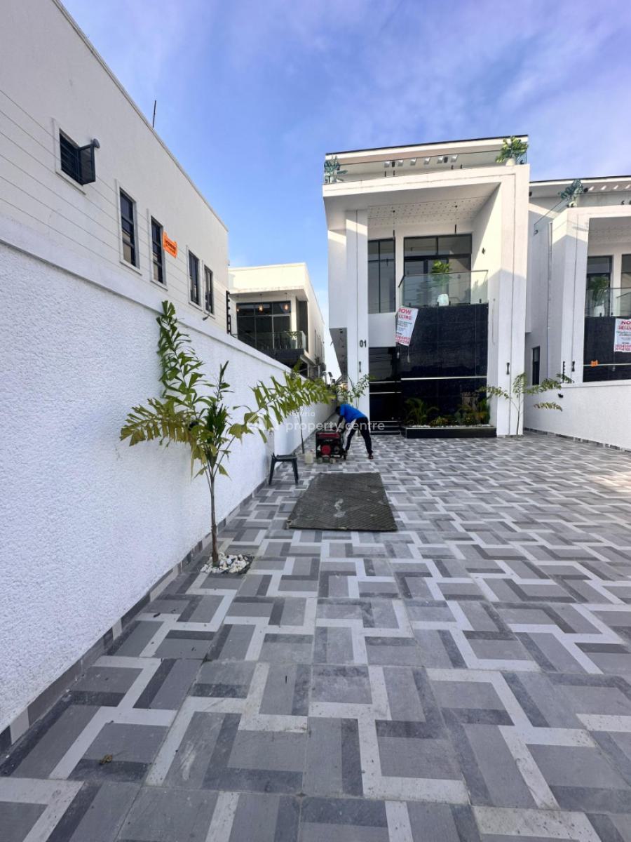 Beautifully Designed 5bedroom Fully Detached Duplex, Orchid Road, Lekki, Lagos, Detached Duplex for Sale