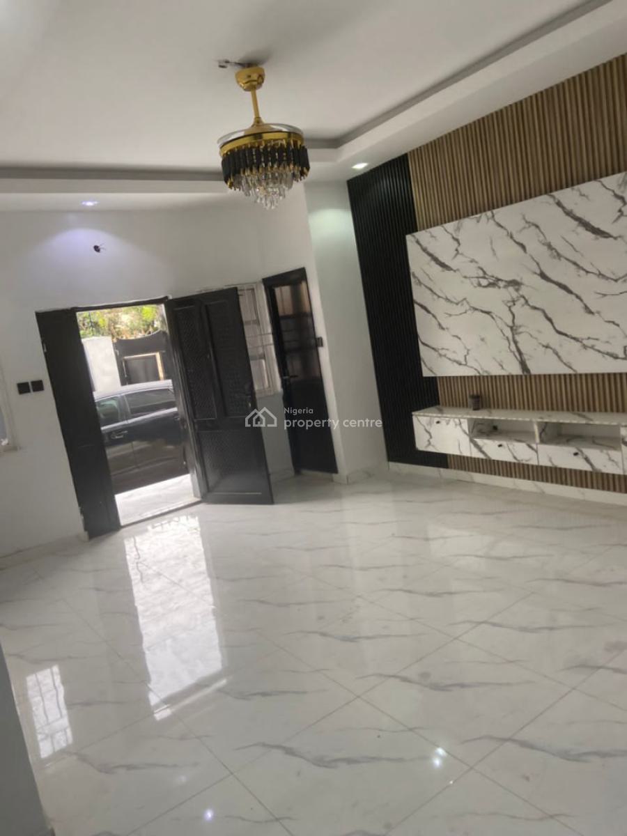 3 Bedroom Apartment, Gra Phase 1, Magodo, Lagos, Flat / Apartment for Rent