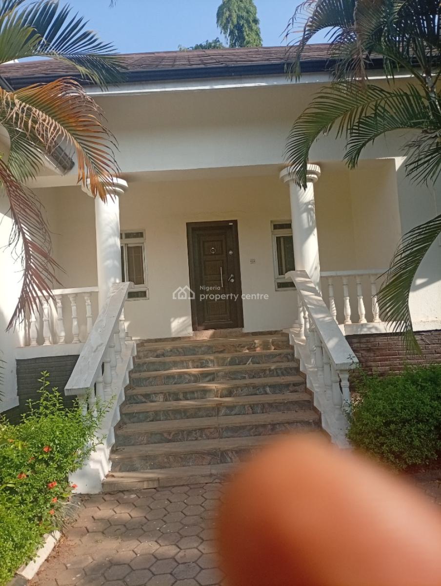 Exquisitely Renovated 5 Bedroom with a Penthouse Plus 2 Rooms Bqs Plus, Asokoro District, Abuja, Detached Bungalow for Rent