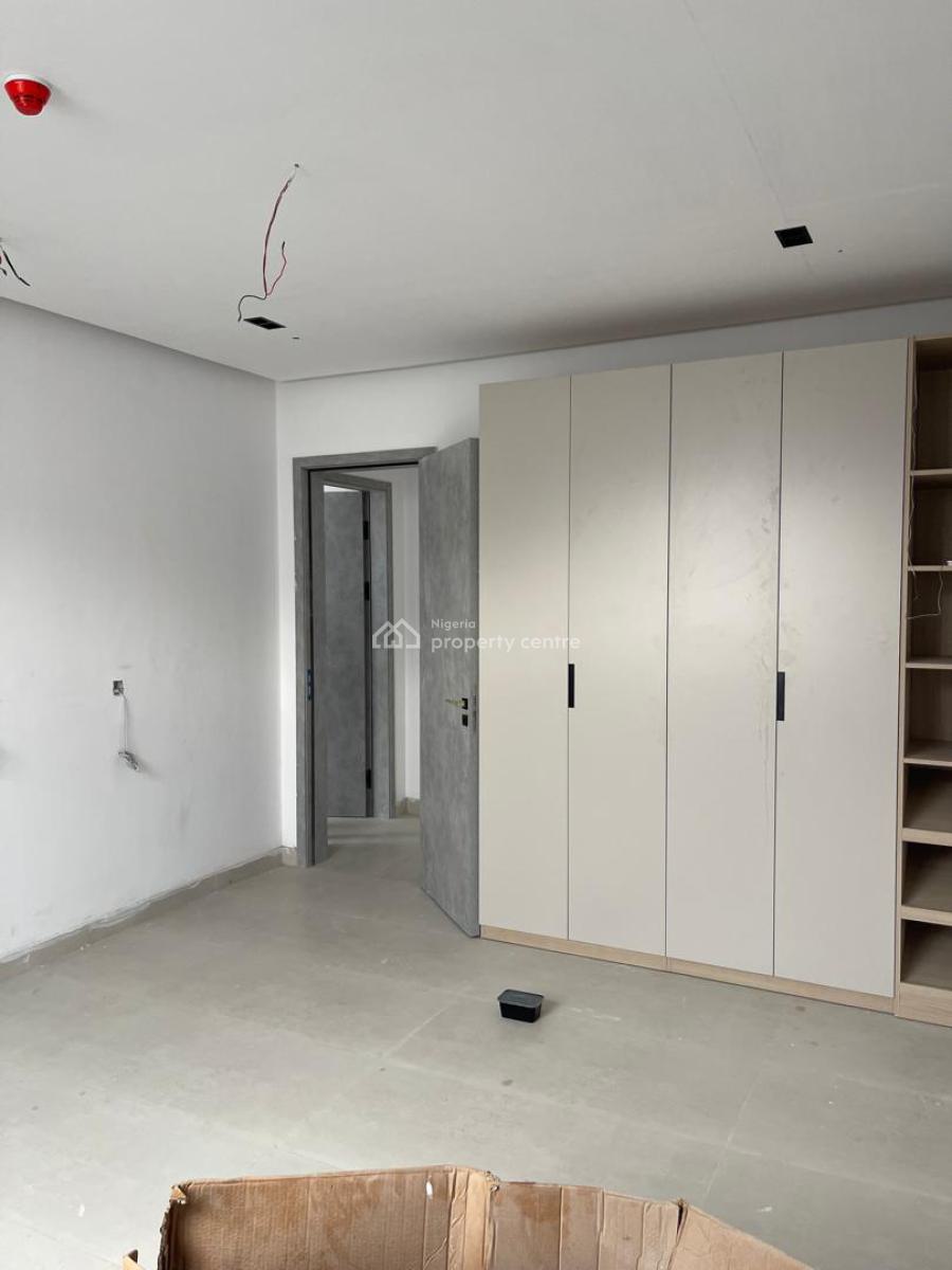 Luxury 2 Bedroom Flat with Bq, Off Admiralty Way, Lekki Phase 1, Lekki, Lagos, Flat / Apartment for Rent