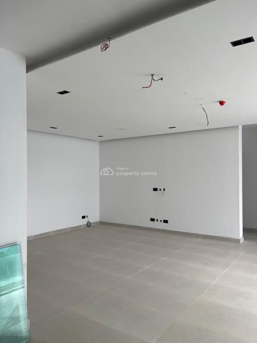 Luxury 2 Bedroom Flat with Bq, Off Admiralty Way, Lekki Phase 1, Lekki, Lagos, Flat / Apartment for Rent