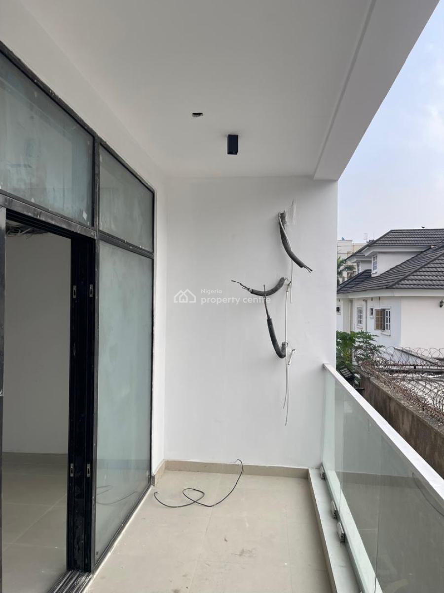 Luxury 2 Bedroom Flat with Bq, Off Admiralty Way, Lekki Phase 1, Lekki, Lagos, Flat / Apartment for Rent