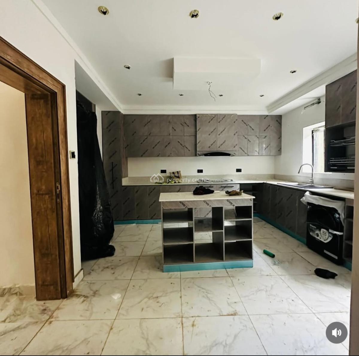 Spaciously Built 4 Bedroom Terrace Duplex with Bq, Adeniyi Jones, Ikeja, Lagos, Terraced Duplex for Sale