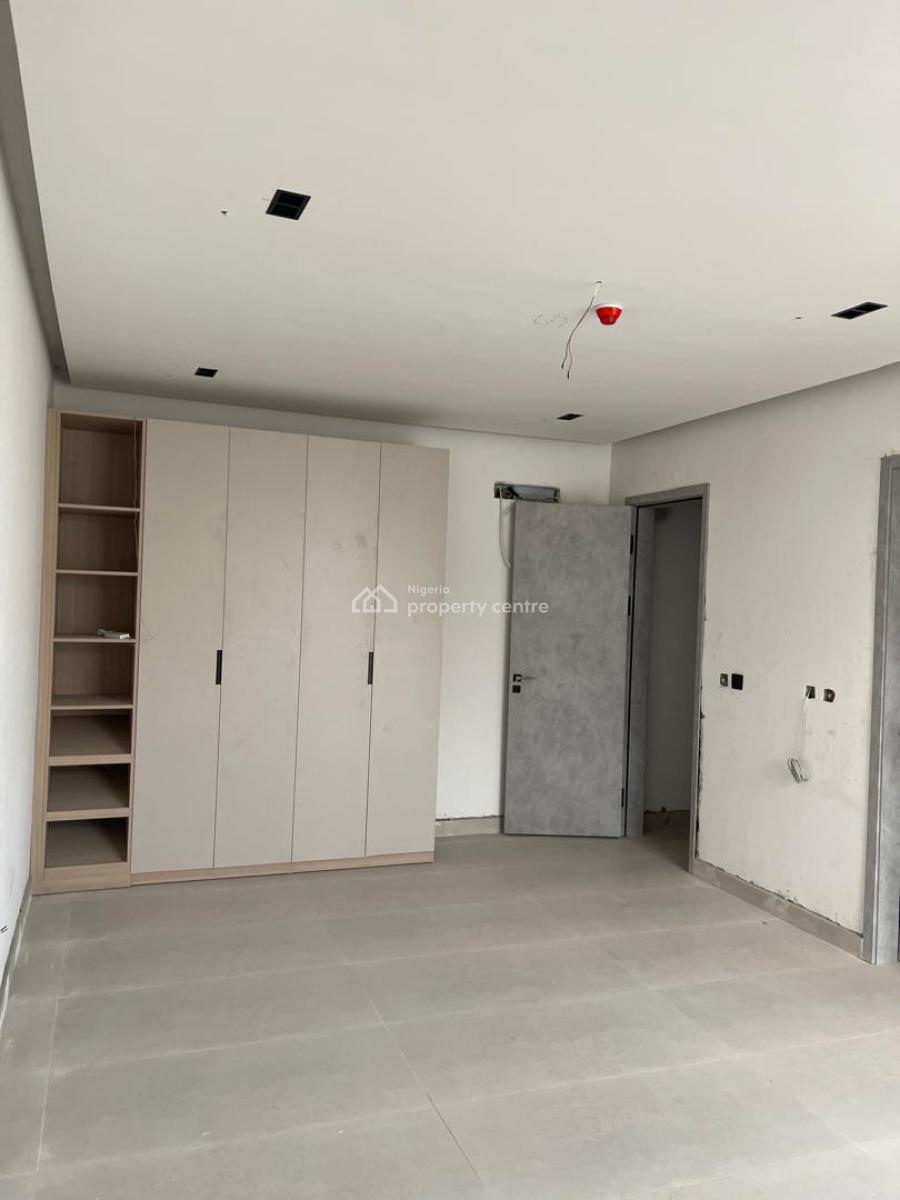 Luxury 3 Bedroom Flat with Bq, Off Admiralty Way, Lekki Phase 1, Lekki, Lagos, Flat / Apartment for Rent