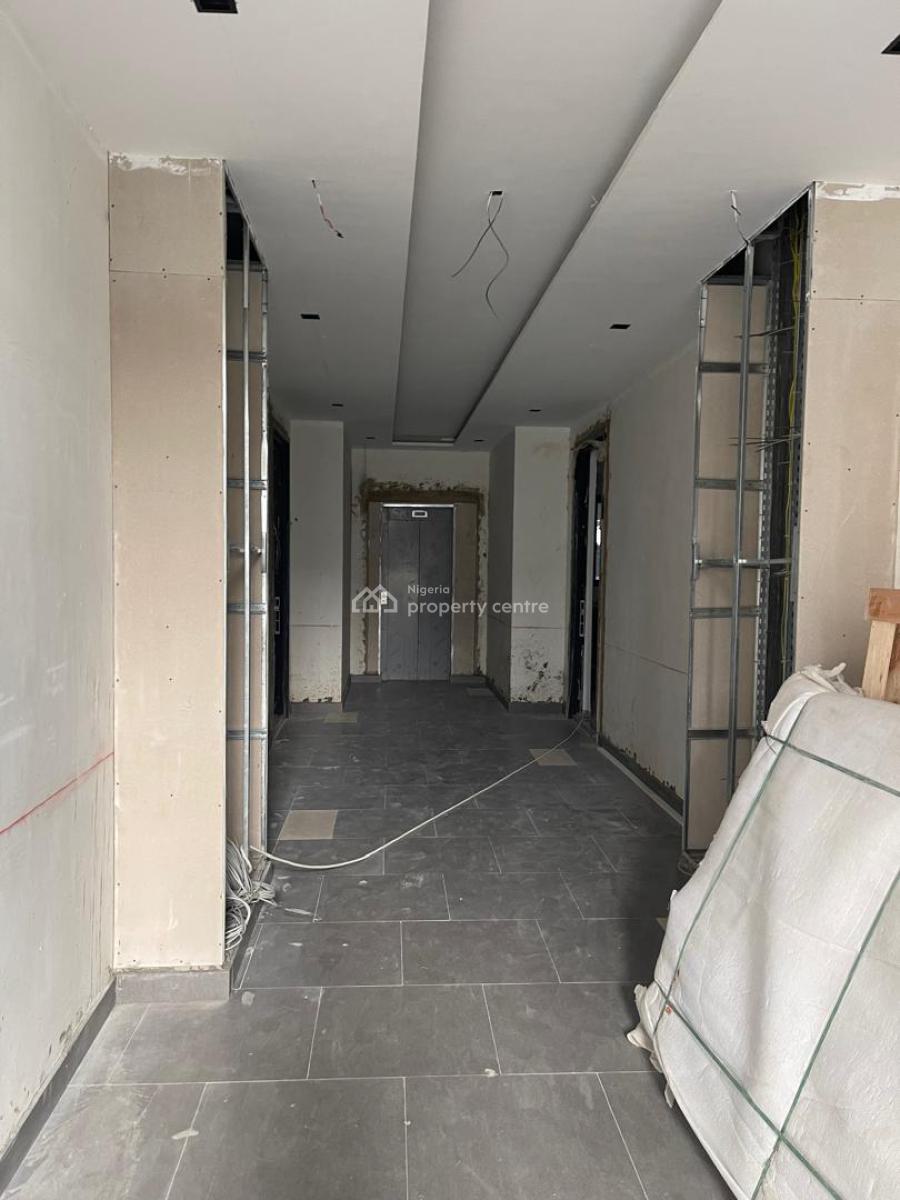 Luxury 3 Bedroom Flat with Bq, Off Admiralty Way, Lekki Phase 1, Lekki, Lagos, Flat / Apartment for Rent