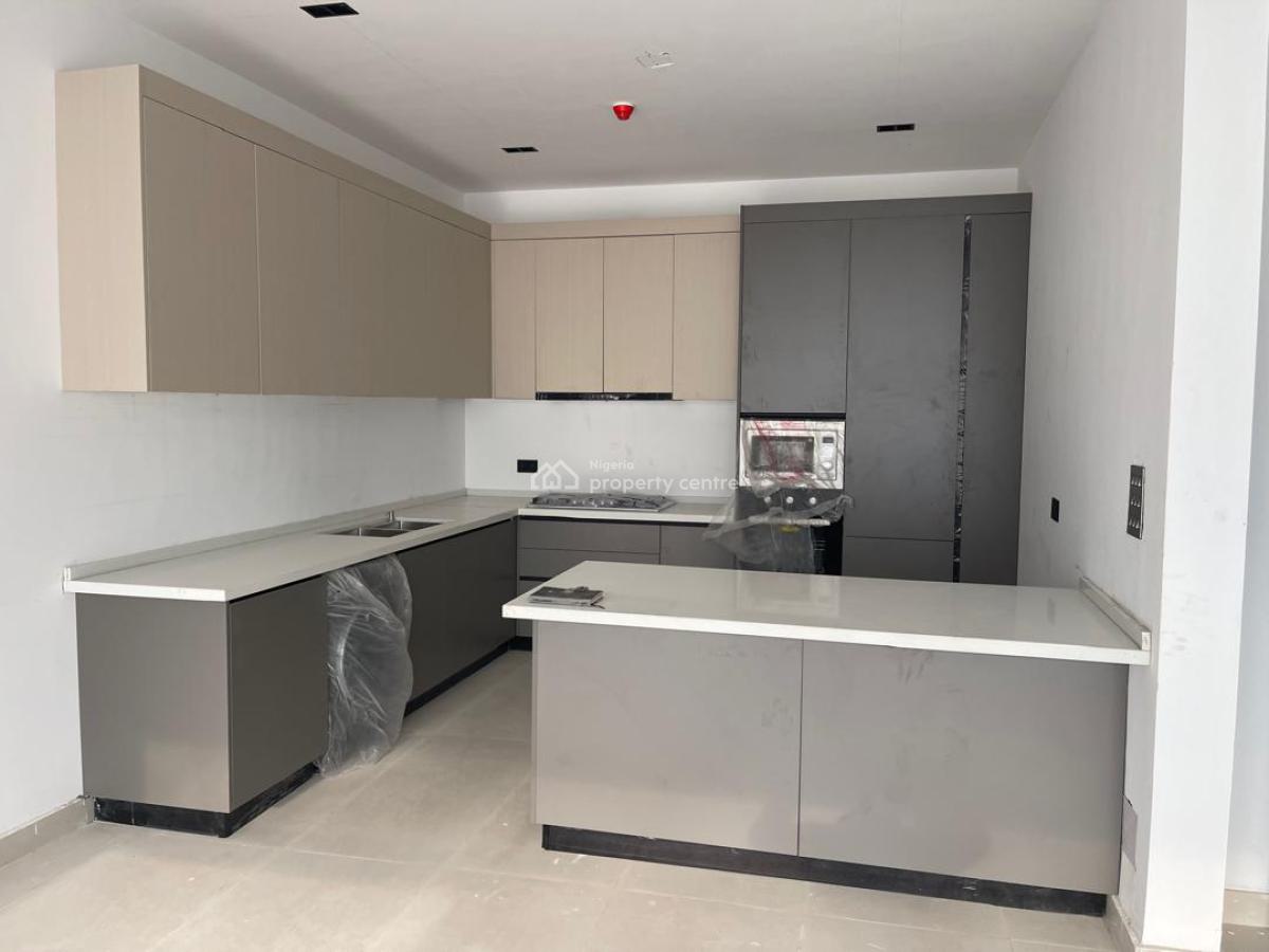 Luxury 3 Bedroom Flat with Bq, Off Admiralty Way, Lekki Phase 1, Lekki, Lagos, Flat / Apartment for Rent