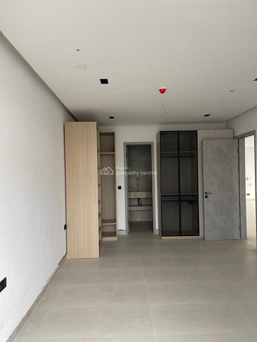 Luxury 3 Bedroom Flat with Bq, Off Admiralty Way, Lekki Phase 1, Lekki, Lagos, Flat / Apartment for Rent