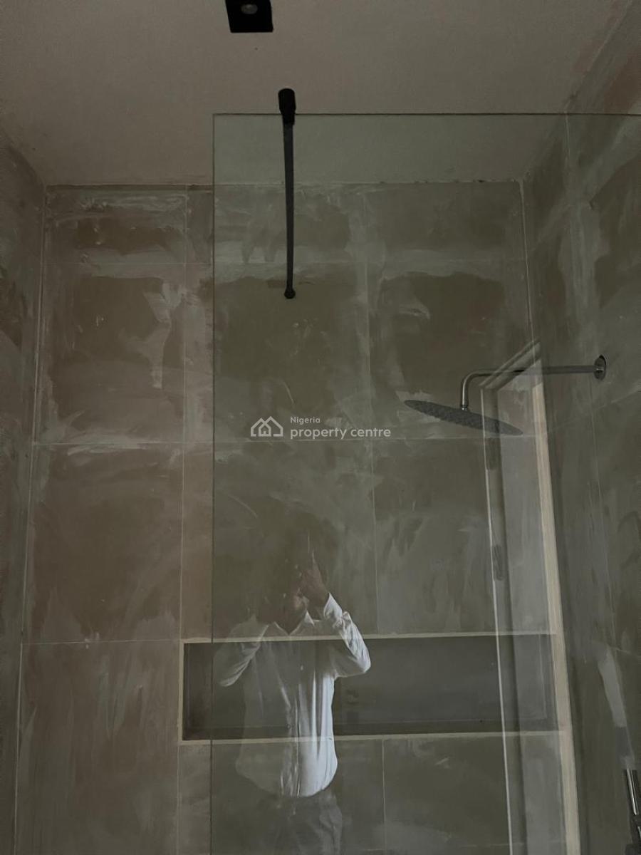 Luxury 3 Bedroom Flat with Bq, Off Admiralty Way, Lekki Phase 1, Lekki, Lagos, Flat / Apartment for Rent