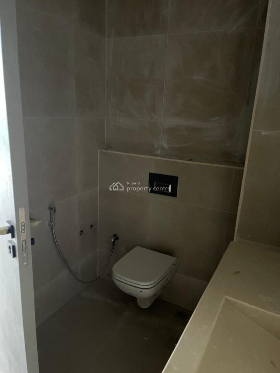 Luxury 3 Bedroom Flat with Bq, Off Admiralty Way, Lekki Phase 1, Lekki, Lagos, Flat / Apartment for Rent