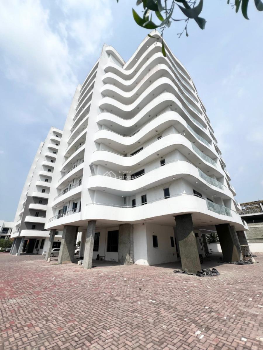 Serviced Three Bedroom Apartment with Bq, Lekki Phase 1, Lekki, Lagos, Block of Flats for Sale
