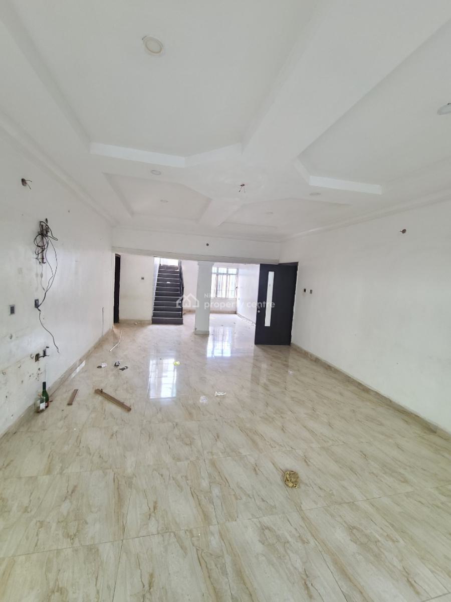 Massive & Spacious 5 Bedroom Semi Detached Duplex with 1bq, Ilasan, Lekki, Lagos, Semi-detached Duplex for Rent