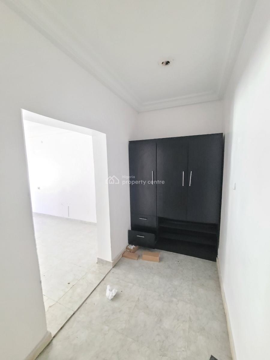 Massive & Spacious 5 Bedroom Semi Detached Duplex with 1bq, Ilasan, Lekki, Lagos, Semi-detached Duplex for Rent