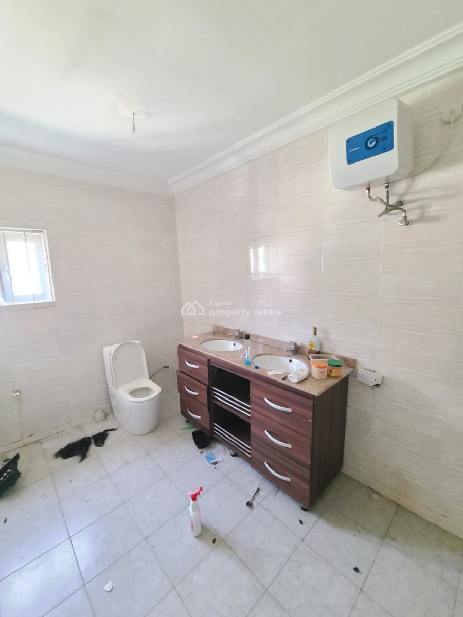 Massive & Spacious 5 Bedroom Semi Detached Duplex with 1bq, Ilasan, Lekki, Lagos, Semi-detached Duplex for Rent