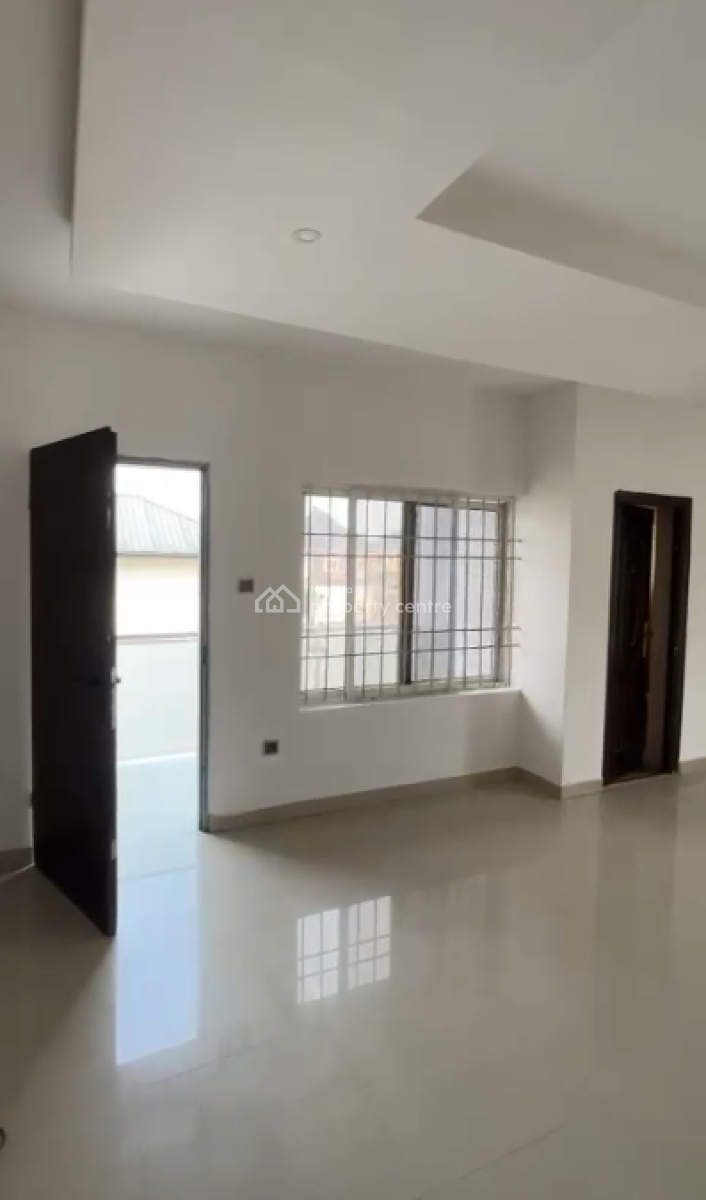 Standard 3 Bedroom Apartment, Ogombo Rd, Abraham Adesanya, Lekki Phase 2, Lekki, Lagos, Flat / Apartment for Rent