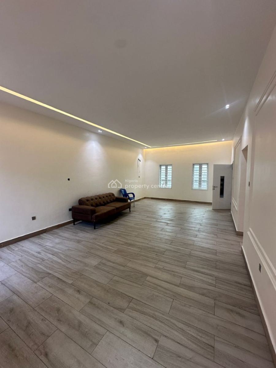 Newly Renovated & Well-maintained 3-bedroom Apartment with Bq, Ikoyi, Lagos, Flat / Apartment for Rent