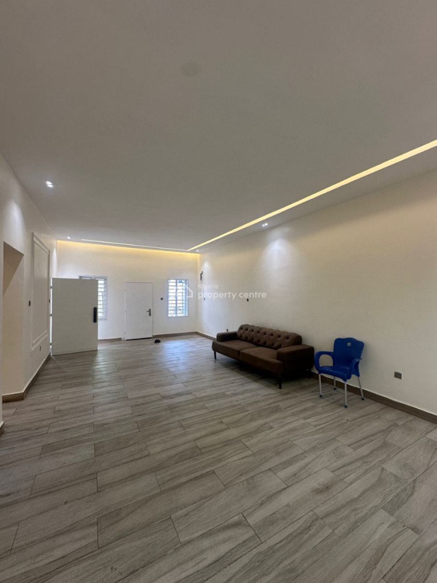 Newly Renovated & Well-maintained 3-bedroom Apartment with Bq, Ikoyi, Lagos, Flat / Apartment for Rent