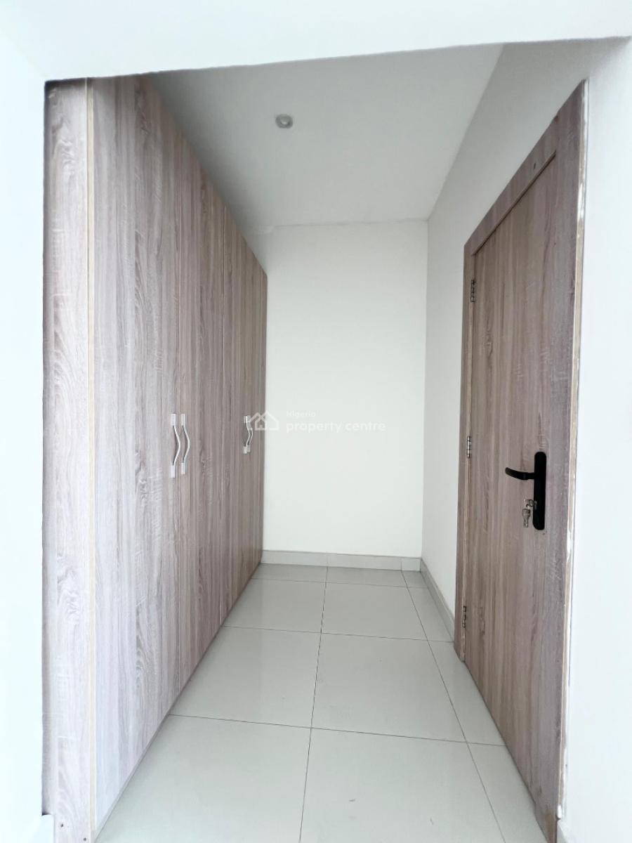 Self Compound 4 Bedroom Terrace Duplex, Ikota, Lekki, Lagos, Terraced Duplex for Sale