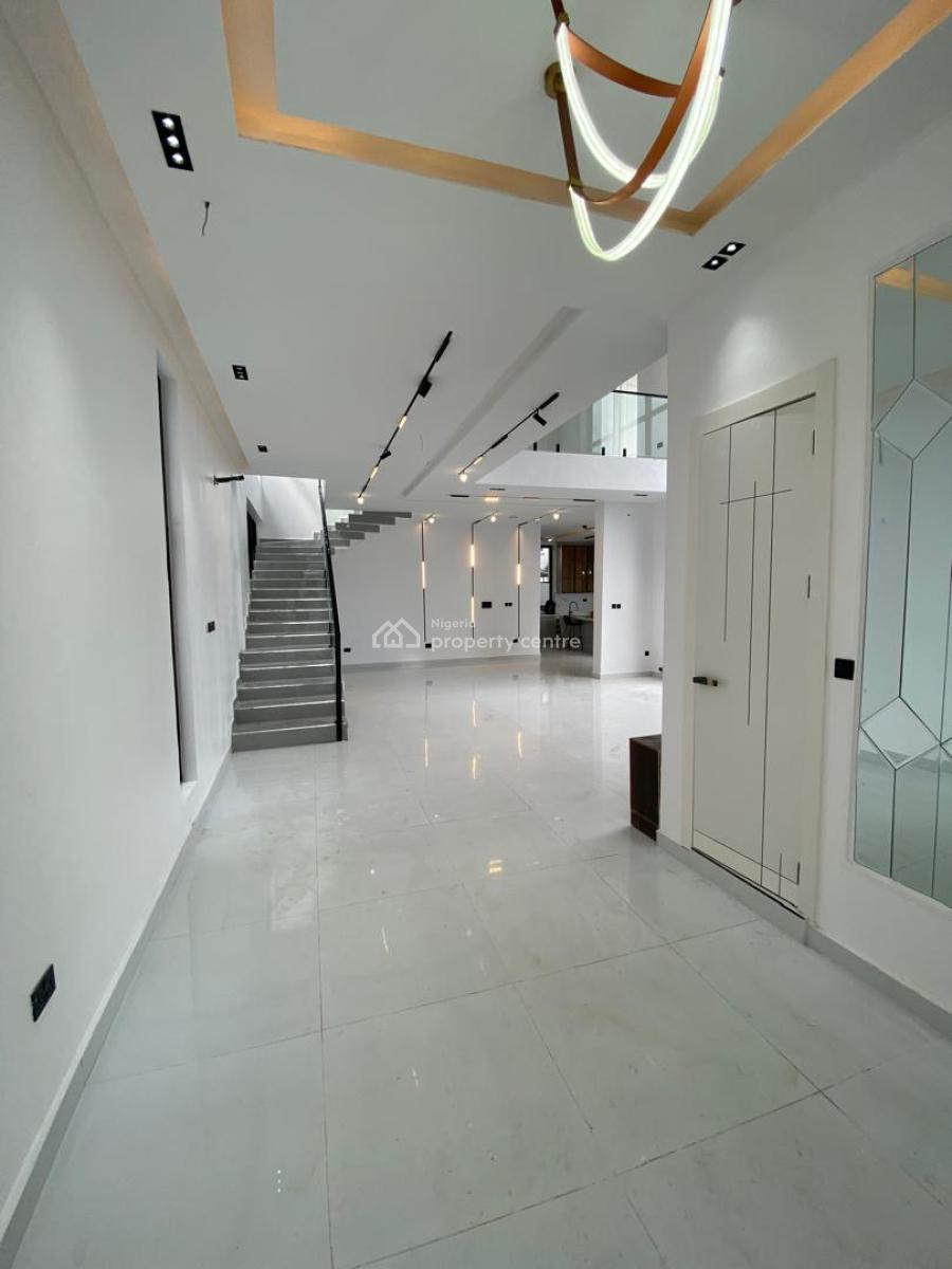 Newly Built 5 Bedroom Design Duplex with 1 En-suite Maid Room, Gated Estate in Chevron, Lekki, Lagos, Detached Duplex for Sale