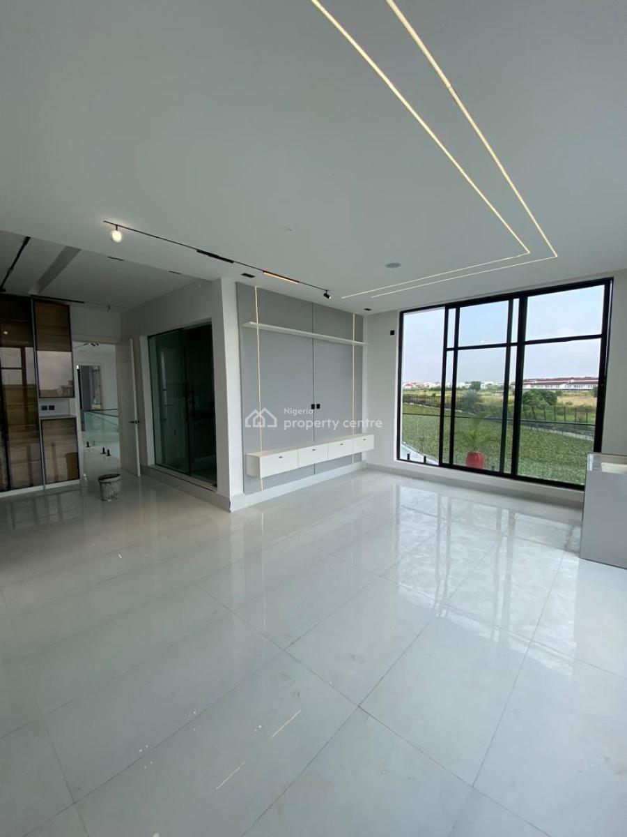 Newly Built 5 Bedroom Design Duplex with 1 En-suite Maid Room, Gated Estate in Chevron, Lekki, Lagos, Detached Duplex for Sale