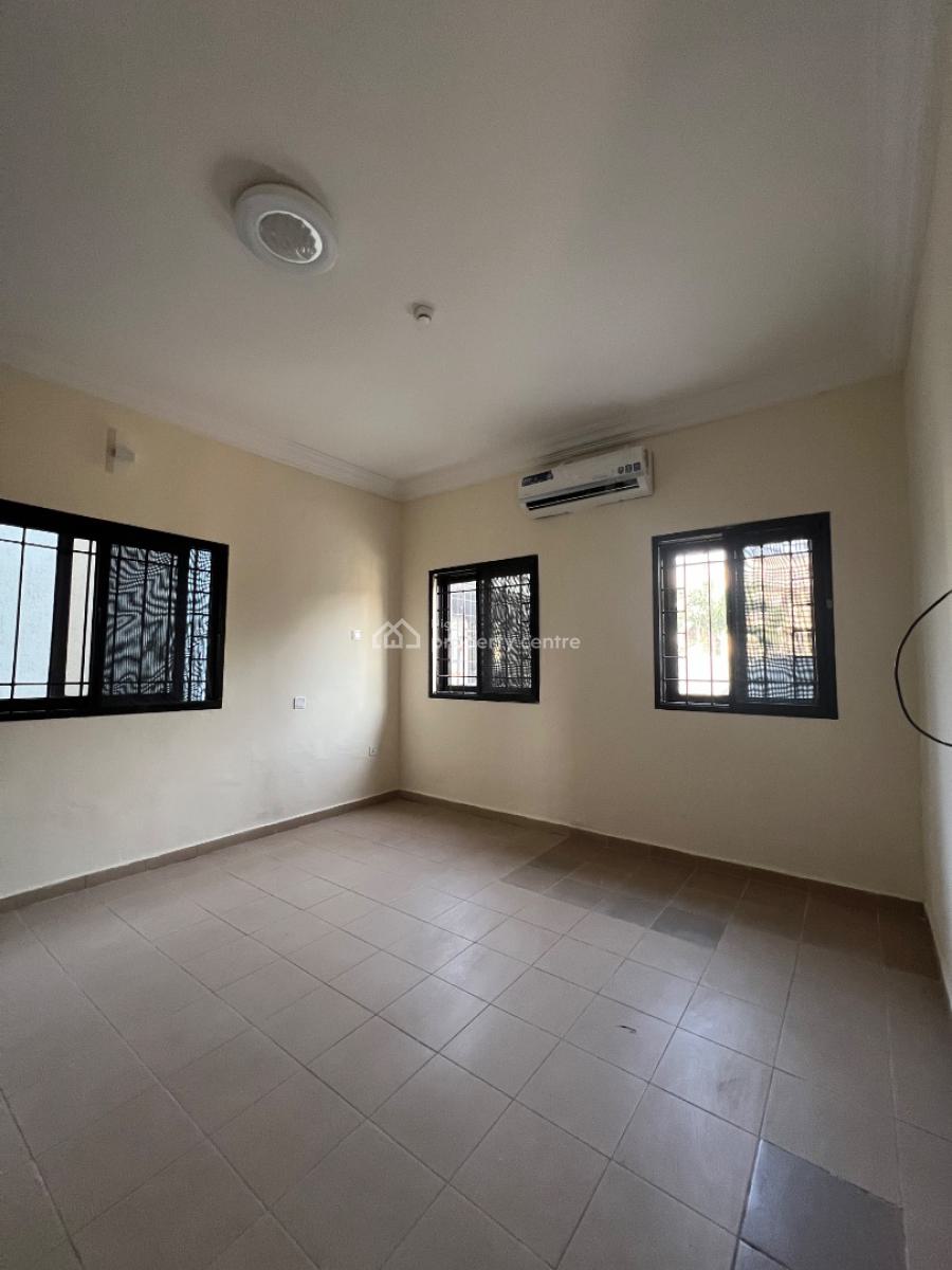 Aesthetically Built 3 Bedroom Apartment  with Bq, Lekki Phase 1, Lekki, Lagos, Flat / Apartment for Rent