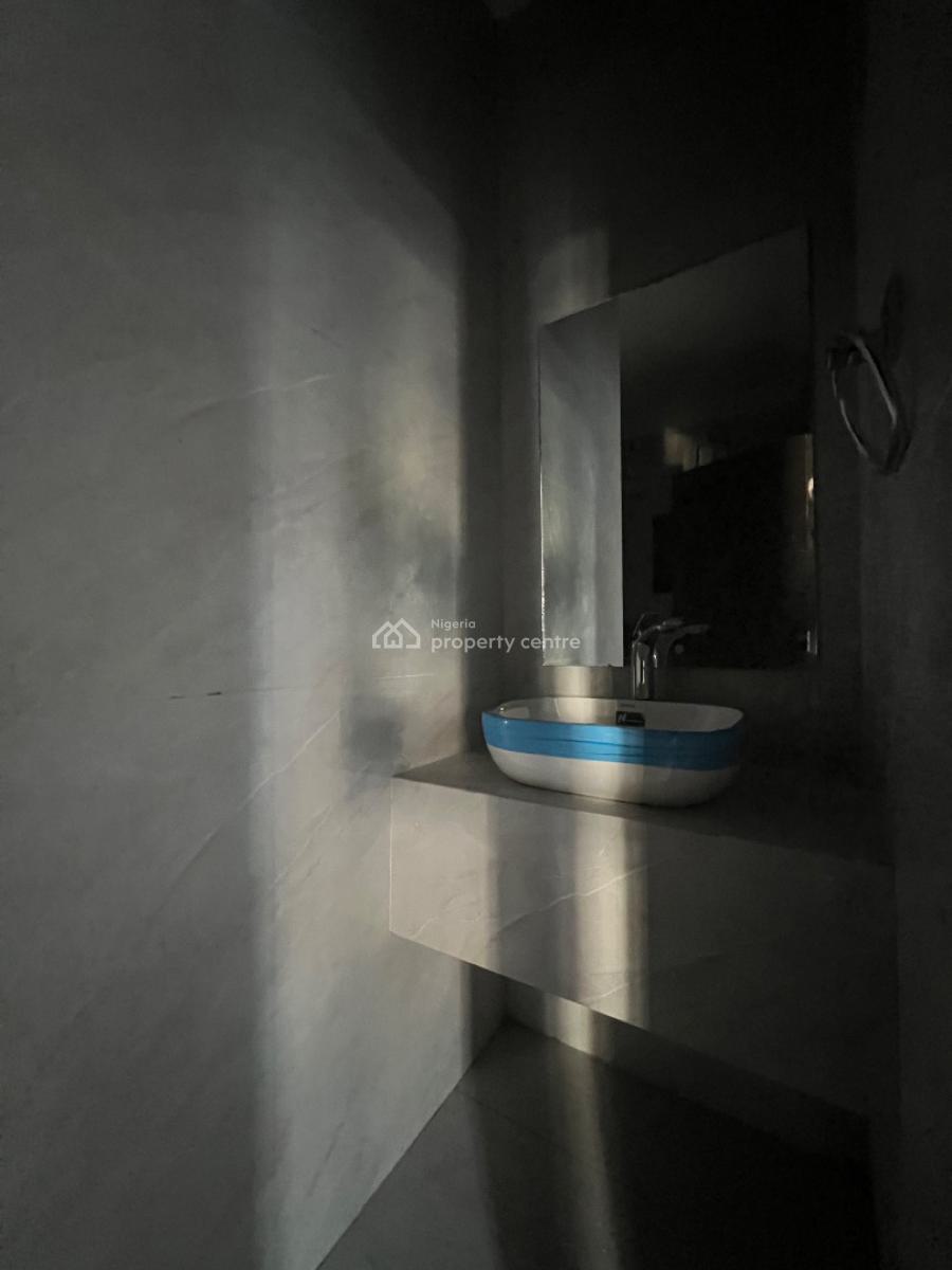 Aesthetically Built 3 Bedroom Apartment  with Bq, Lekki Phase 1, Lekki, Lagos, Flat / Apartment for Rent