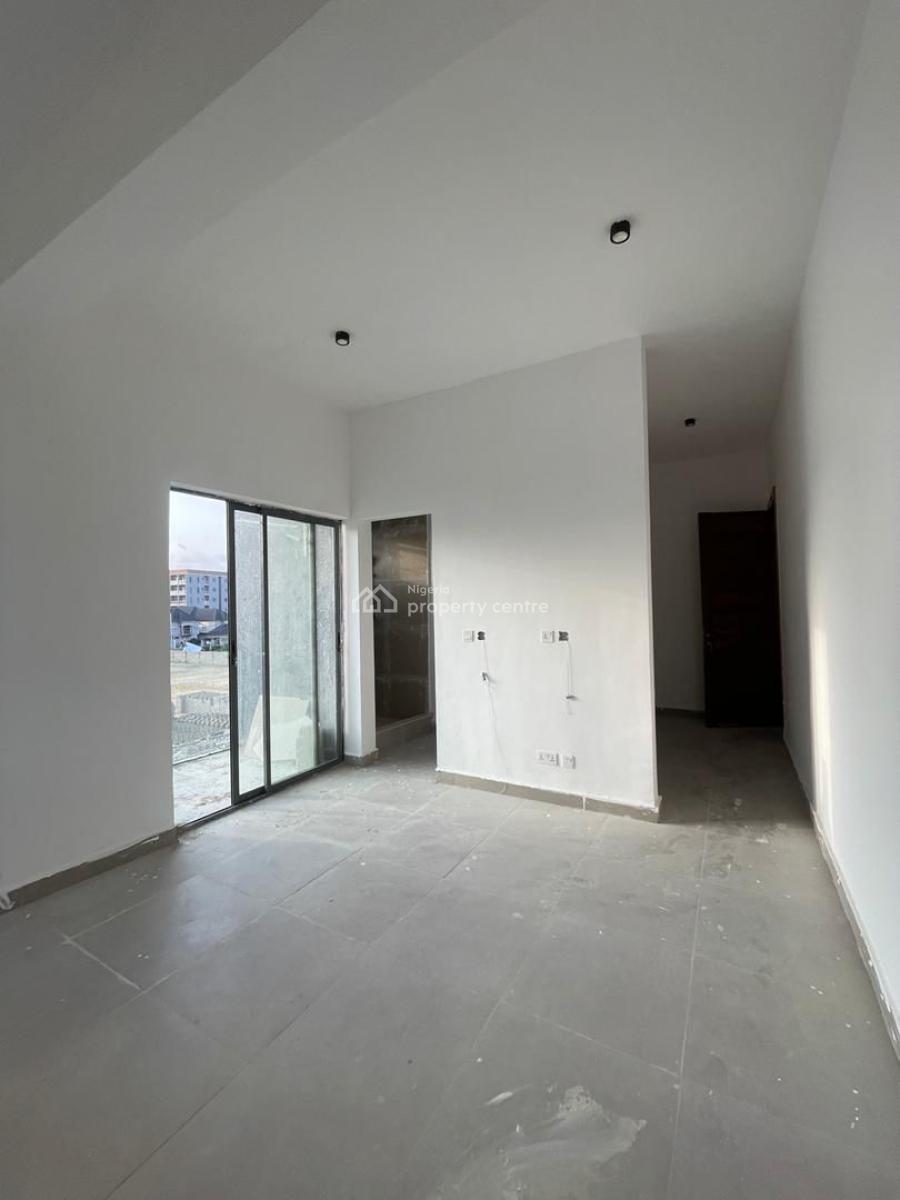 3 Bedroom Apartment with a Room Boys Quarter, Communal Pool,elevator, Ikate Elegushi, Lekki, Lagos, Flat / Apartment for Sale