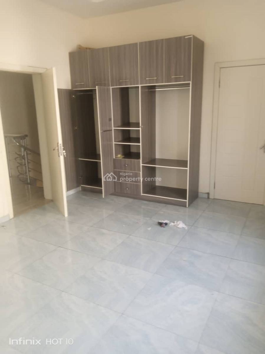 Newly Renovated 4 Bedroom Terrace Duplex, Van Daniel Street Orchid, Lekki, Lagos, Terraced Duplex for Rent