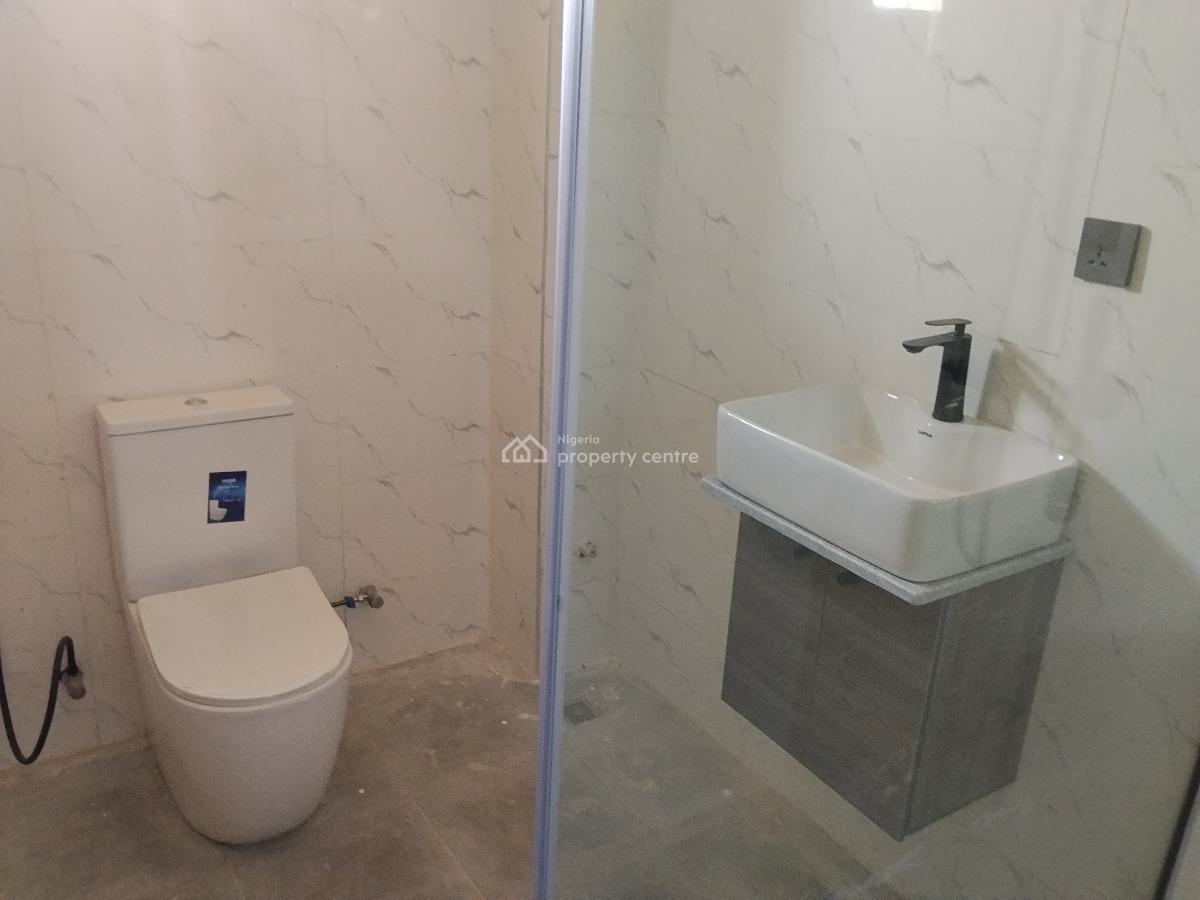 Service 3bedroom ...video Available, Salem Illasan, Ikate Elegushi, Lekki, Lagos, Flat / Apartment for Sale