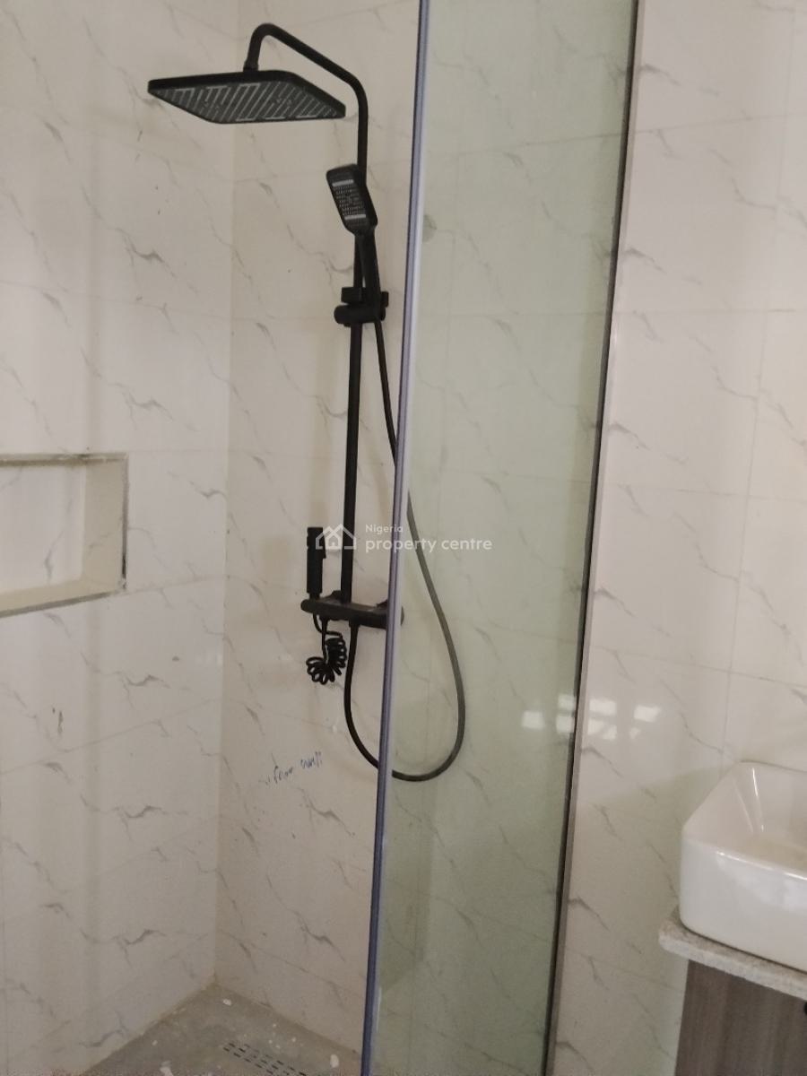 Service 3bedroom ...video Available, Salem Illasan, Ikate Elegushi, Lekki, Lagos, Flat / Apartment for Sale