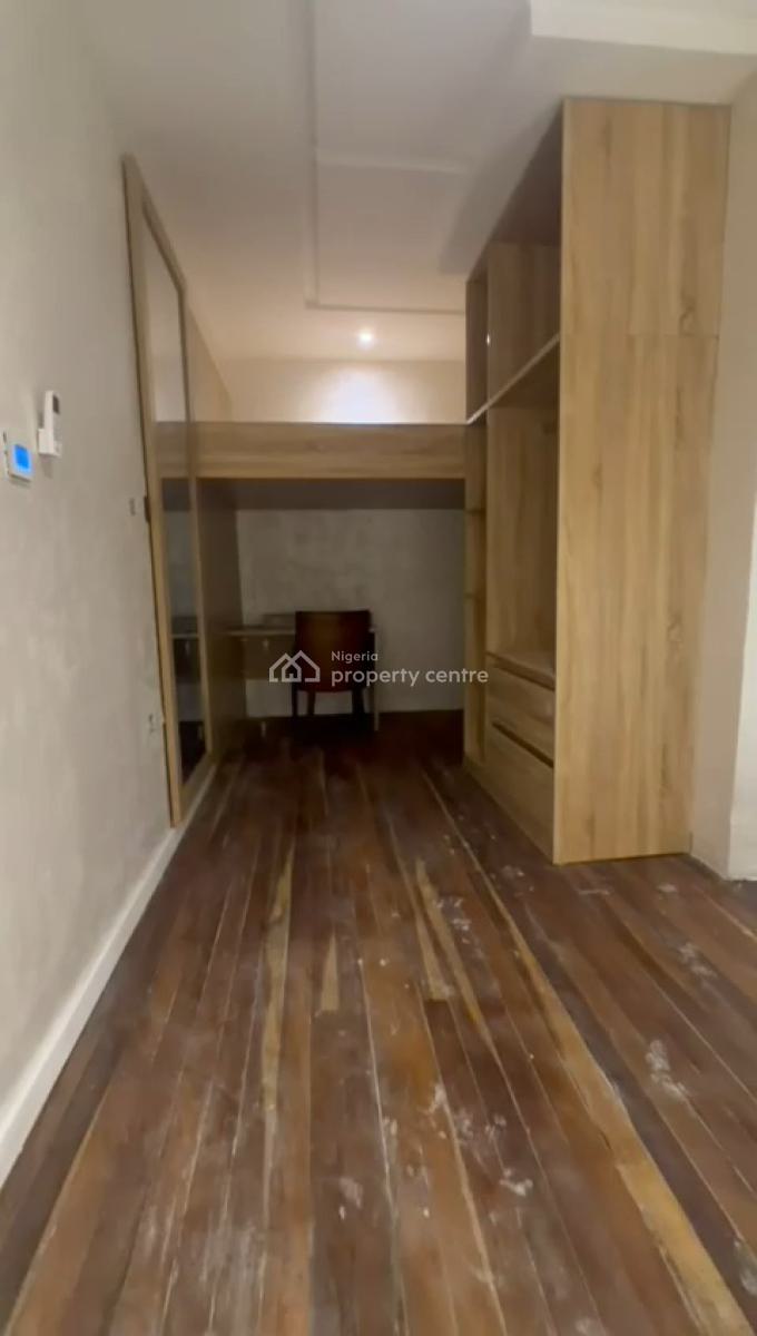 Well Finished, Fully Furnished & Fitted 1 Bedroom ( Mini Flat), on Admiralty Way, Lekki Phase 1, Lekki, Lagos, House for Sale