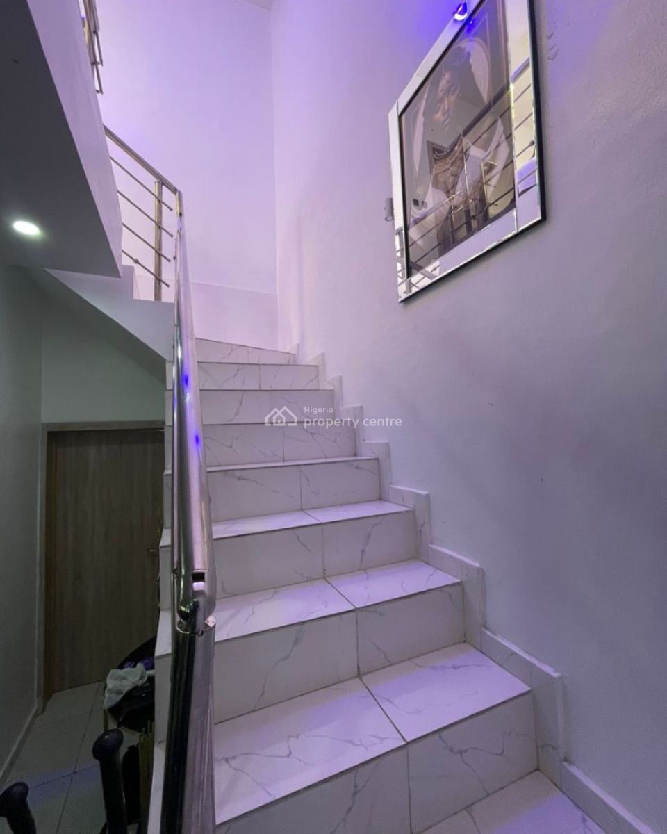 Luxury 3 Bedroom Terrace Duplex, Ikota, Lekki, Lagos, Terraced Duplex for Sale