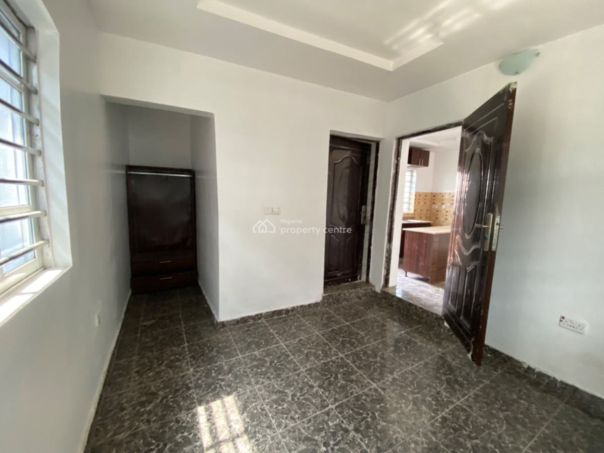 Mini Flat, Bayeku, Igbogbo, Ikorodu, Lagos, Mini Flat (room and Parlour) for Rent