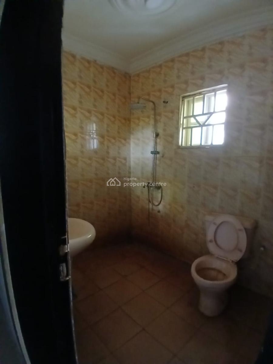 2bedrooms Flat Apartment, in an Estate Off Badore Road, Badore, Ajah, Lagos, House for Rent
