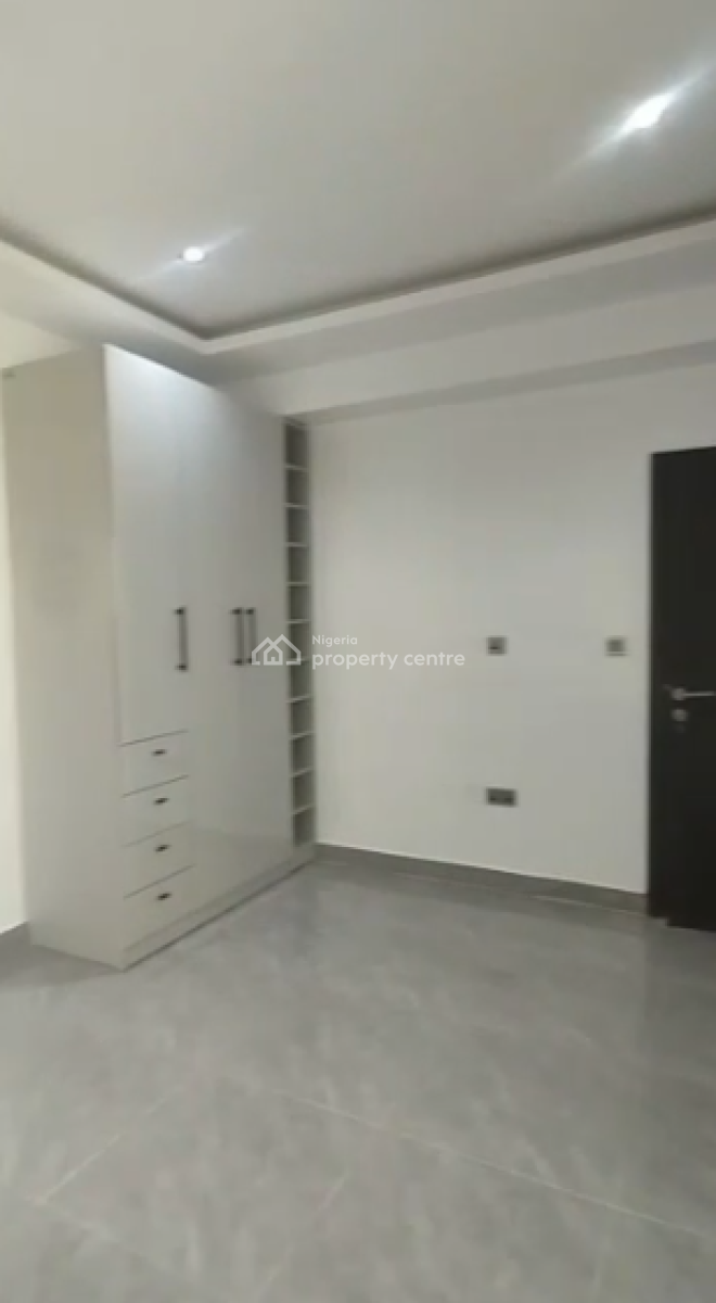 Spacious & Luxury Brand New 3 Bedroom Apartment, Alpha Beach Road, Opposite Chevy View Gate, Lekki Phase 2, Lekki, Lagos, Flat / Apartment for Sale