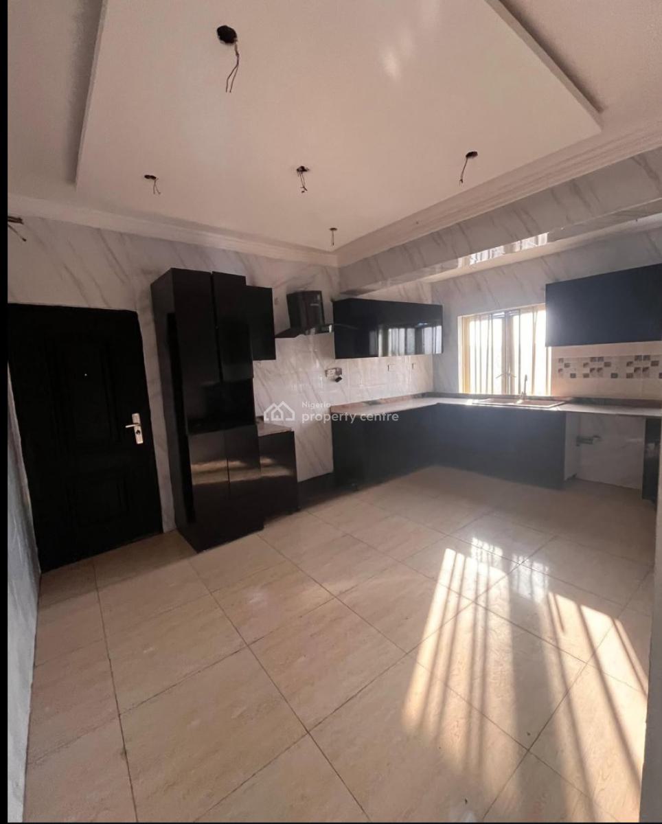 Spaciously Built 3 Bedroom Apartments, Ikate, Lekki, Lagos, Flat / Apartment for Sale