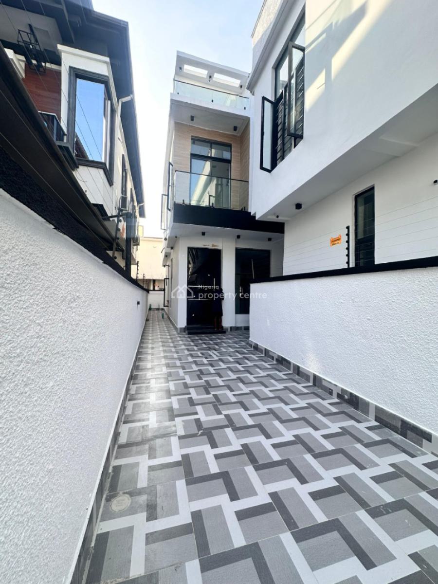 Well Designed 4 Bedroom Semi-detached Duplex, Orchid Road, Lekki, Lagos, Semi-detached Duplex for Sale