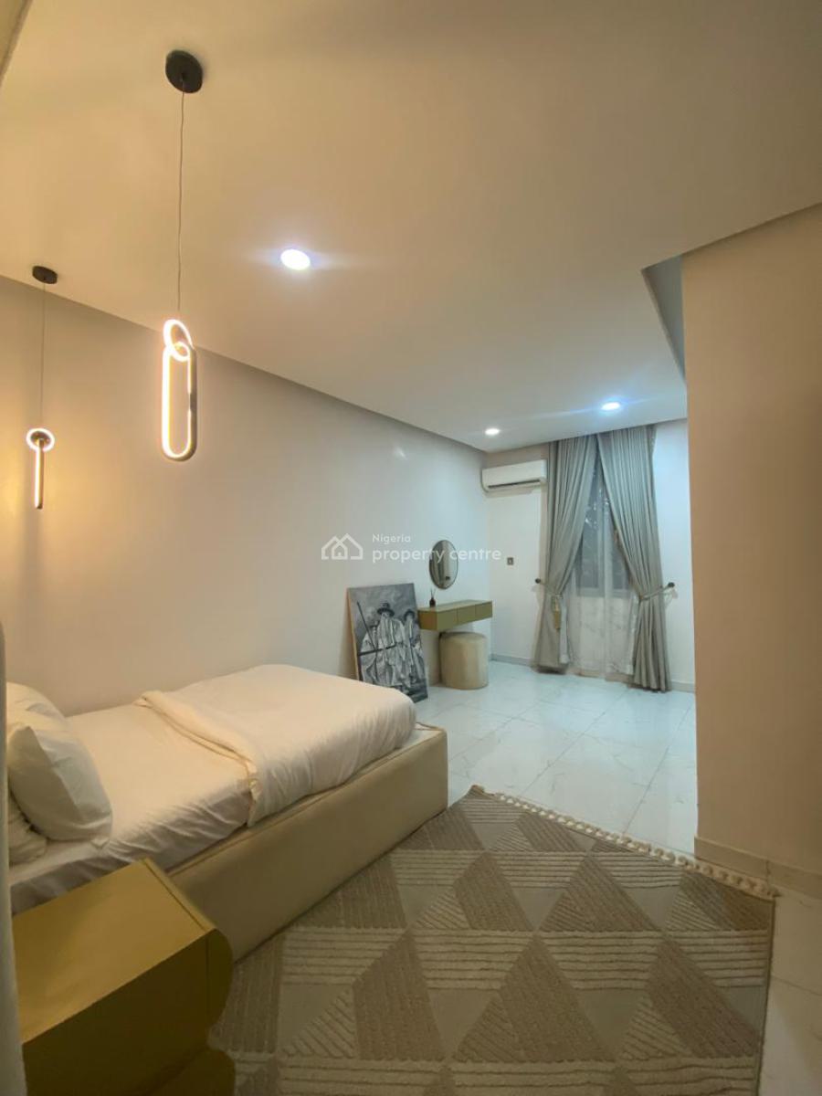 a Servised 3 Bedroom Unfurnished Apartment Available, Banana Island Road, Ikoyi, Lagos, Flat / Apartment for Rent