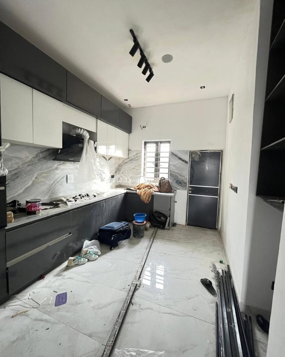 Luxury 4 Bedroom Terrace Duplex, Ikota, Lekki, Lagos, Terraced Duplex for Sale