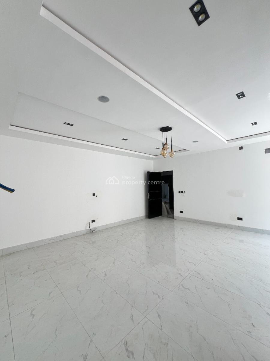 Luxury 2 Bedroom Service Apartment, Lekki Phase 1, Lekki, Lagos, Flat / Apartment for Sale