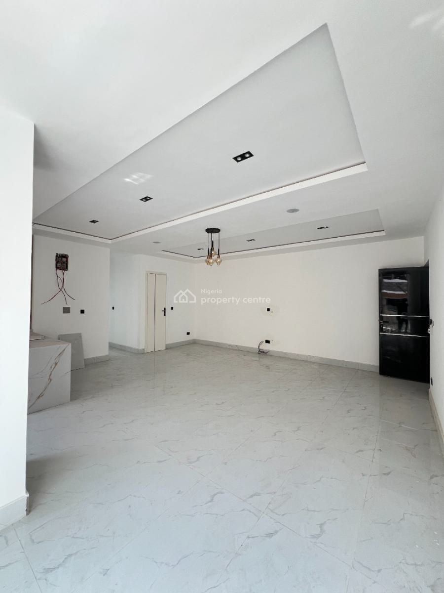 Luxury 2 Bedroom Service Apartment, Lekki Phase 1, Lekki, Lagos, Flat / Apartment for Sale