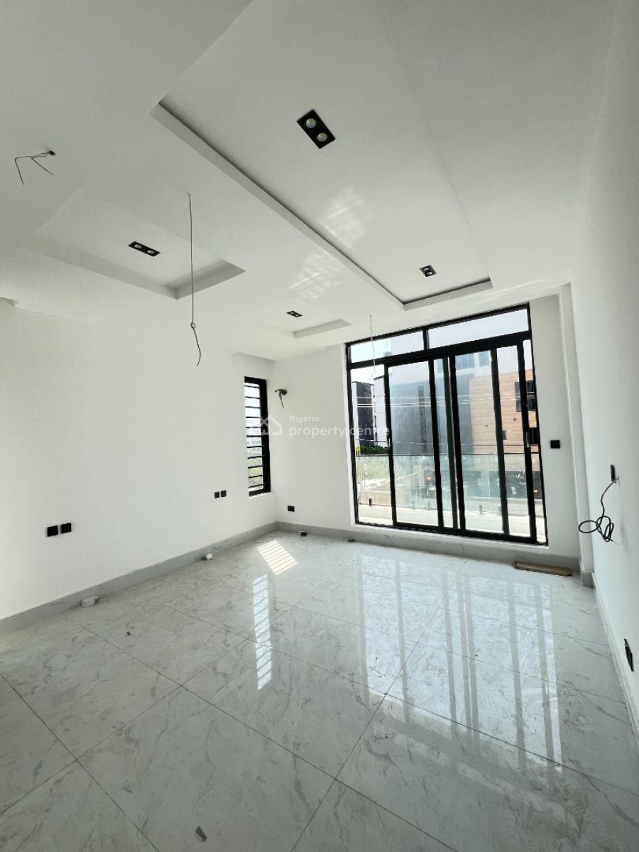 Luxury 2 Bedroom Service Apartment, Lekki Phase 1, Lekki, Lagos, Flat / Apartment for Sale