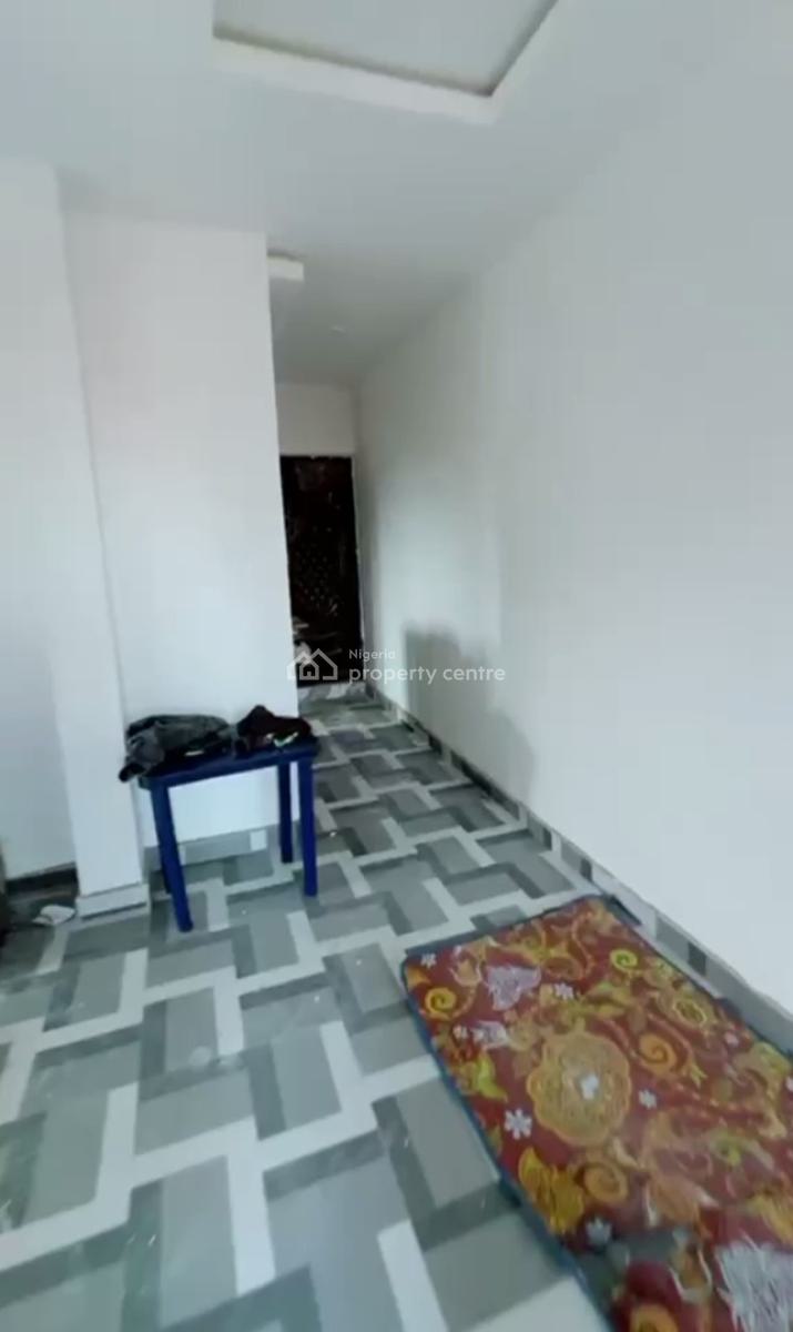 Spacious, Standard 2 Bedroom Stand Alone Detached Duplex, Off Gbagada Road, New Garage, Bariga, Shomolu, Lagos, Detached Duplex for Rent