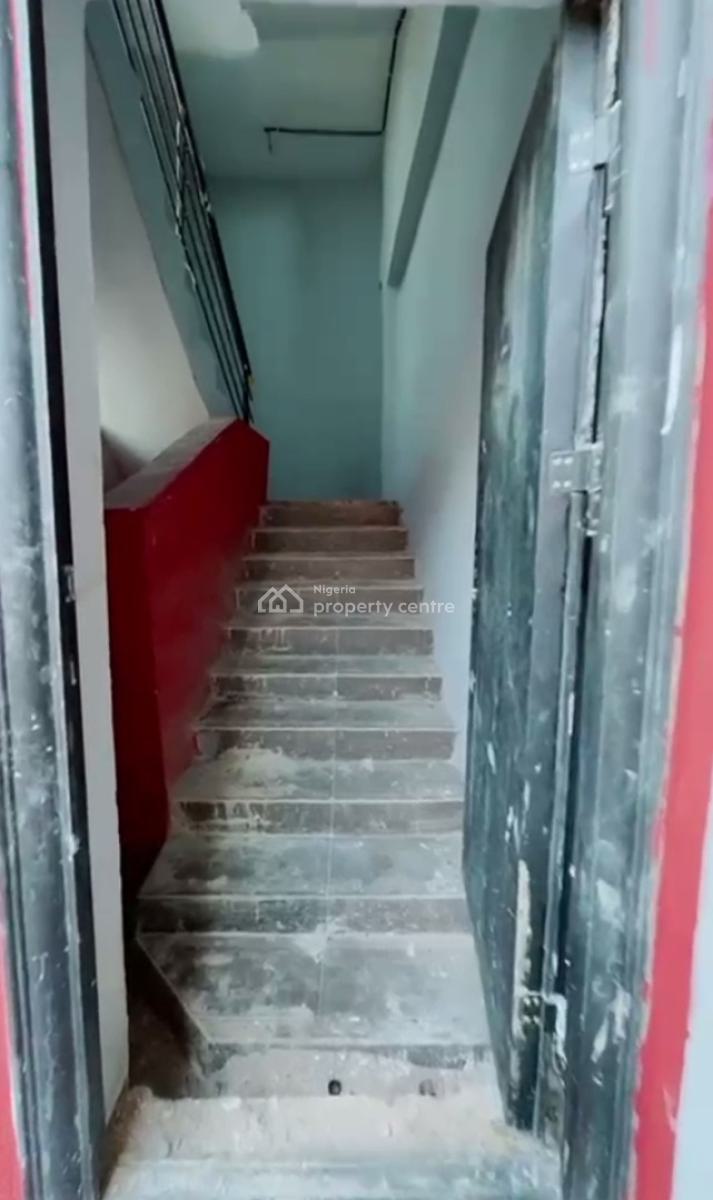 Spacious, Standard 2 Bedroom Stand Alone Detached Duplex, Off Gbagada Road, New Garage, Bariga, Shomolu, Lagos, Detached Duplex for Rent