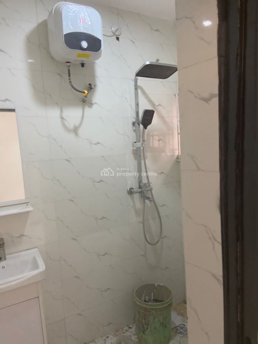 Newly Built 3 Bedroom Flat, Gra Phase 1, Magodo, Lagos, Flat / Apartment for Rent