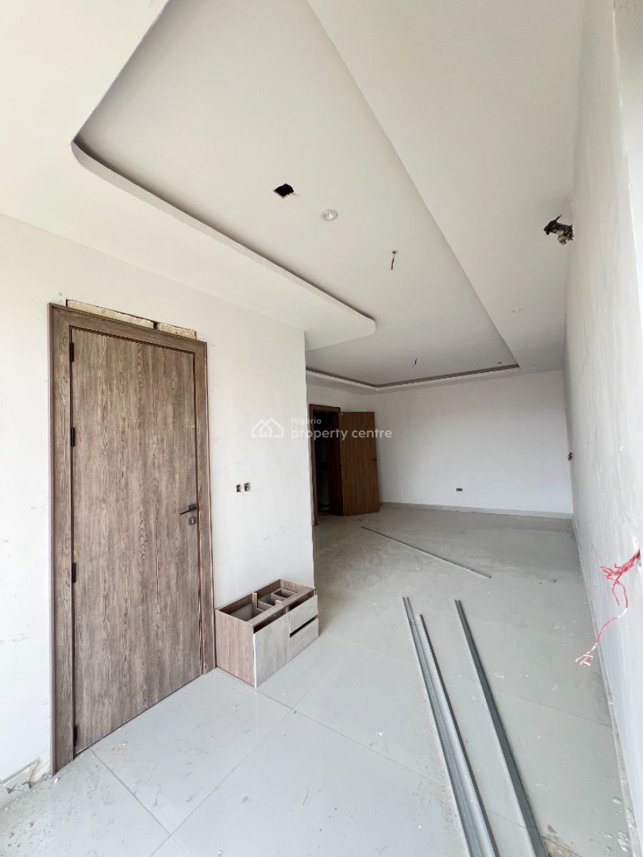 Luxury 3 Bedroom Service Apartment, Lekki Phase 1, Lekki, Lagos, Flat / Apartment for Sale