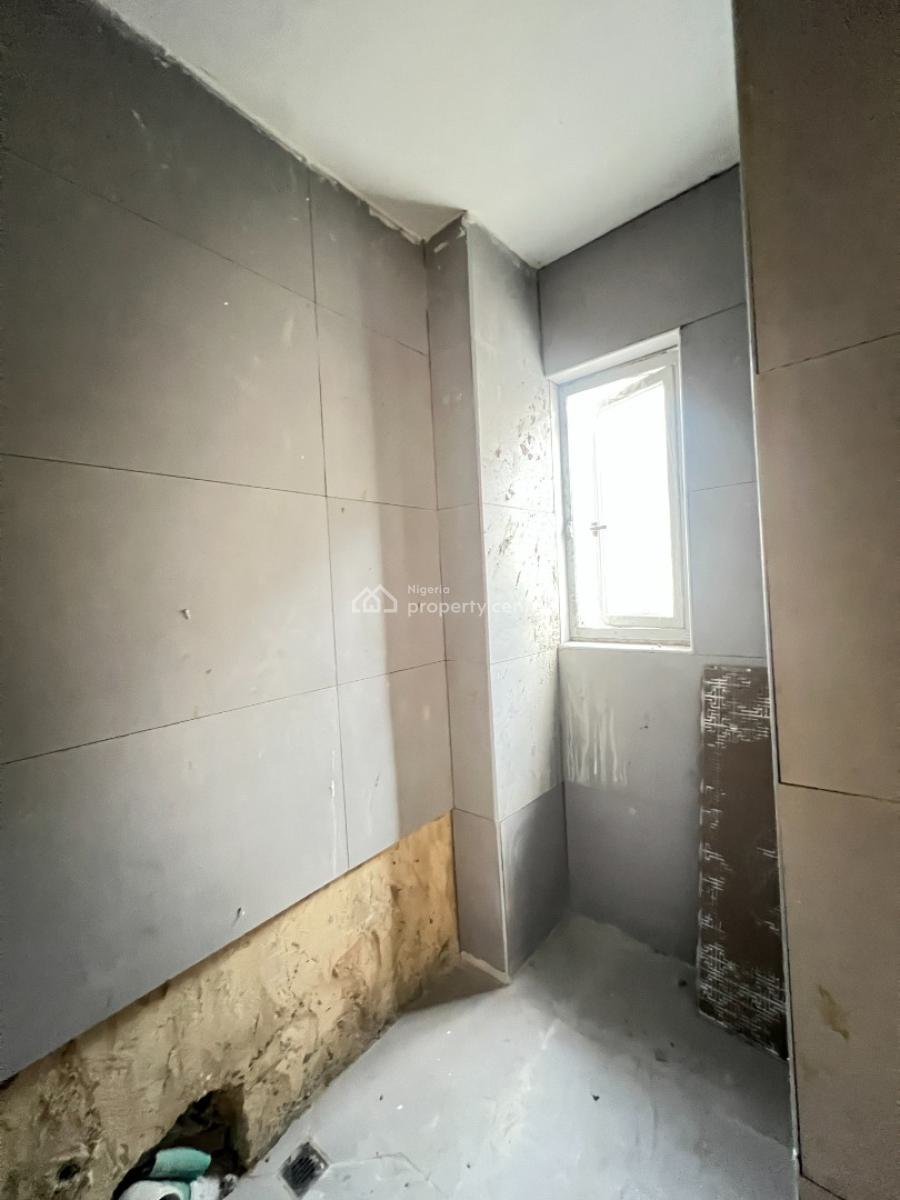 Luxury 3 Bedroom Service Apartment, Lekki Phase 1, Lekki, Lagos, Flat / Apartment for Sale