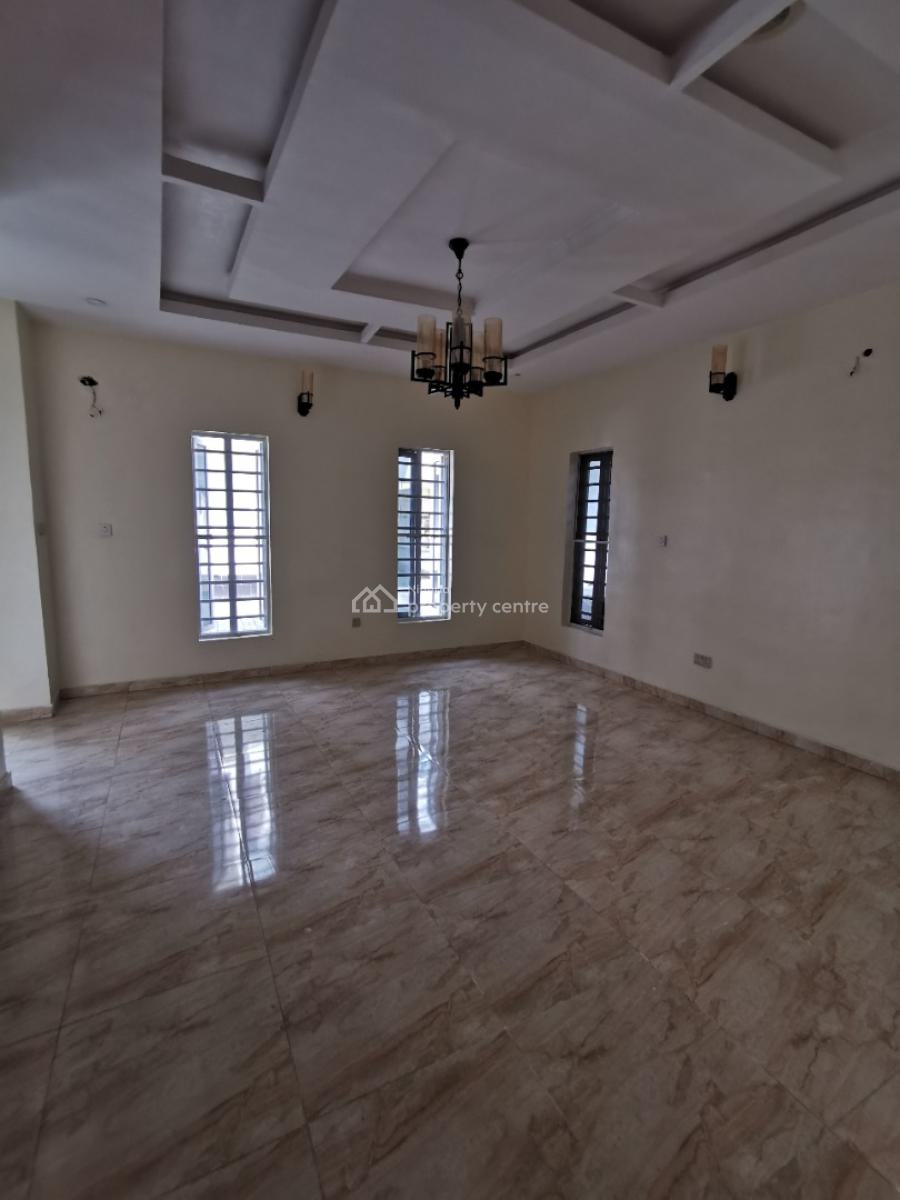 Spacious Studio Apartment Downstairs, Ikota, Lekki, Lagos, Flat / Apartment for Rent