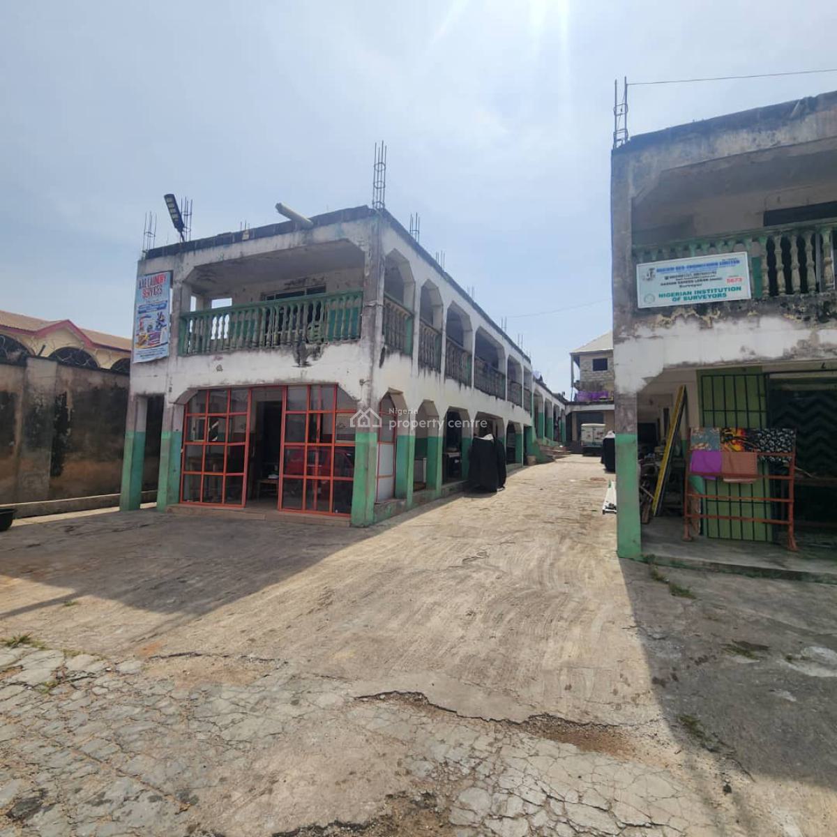 23 Units Shops Complex, Ologuneru Eleyele, Ibadan, Oyo, Plaza / Complex / Mall for Sale