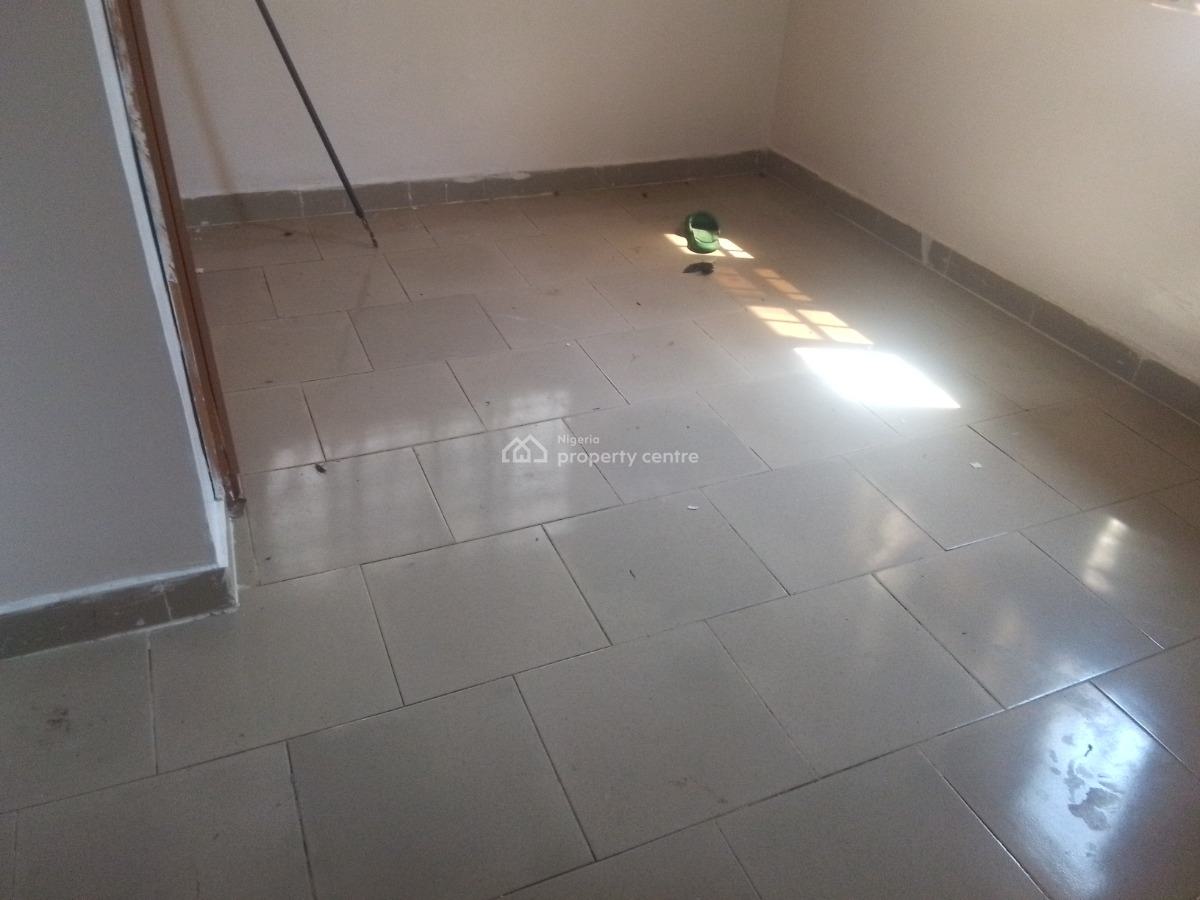 Spacious Luxury 2 Bedroom Flat with Excellent Features, Catholic Mission Rd, Ogombo, Ajah, Lagos, Flat / Apartment for Rent